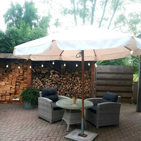 Gastenverblijf met jaccuzi Keijenborg