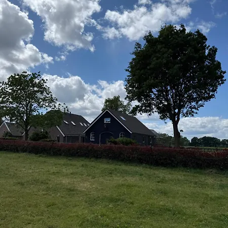 Gastenverblijf met jaccuzi 3*