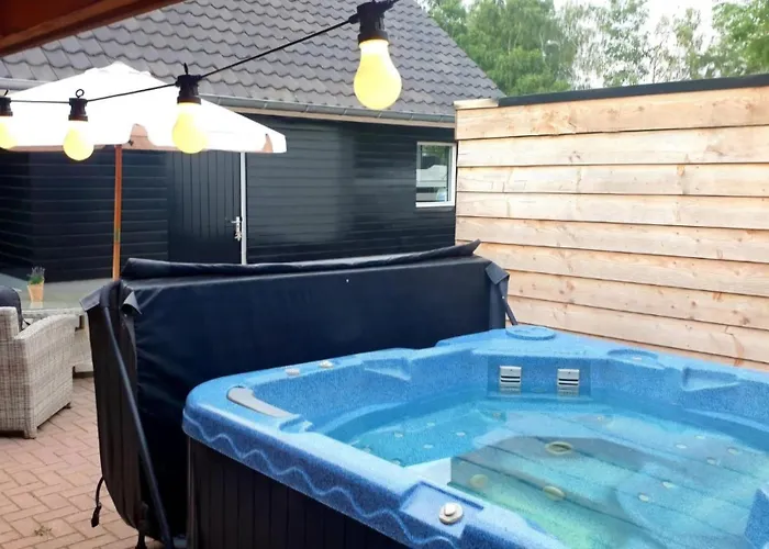 Met Jaccuzi فندق مبيت وإفطار Keijenborg