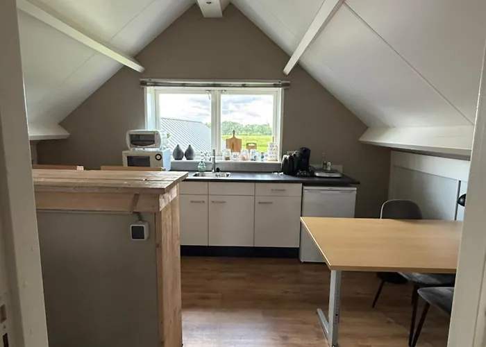 Met Jaccuzi فندق مبيت وإفطار 3*